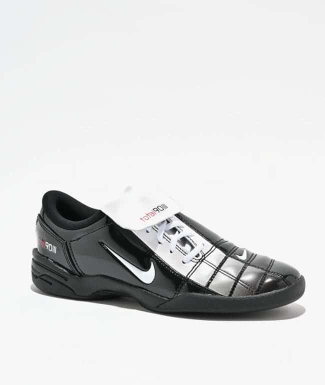 Nike Women's Total90 Black & White Shoes