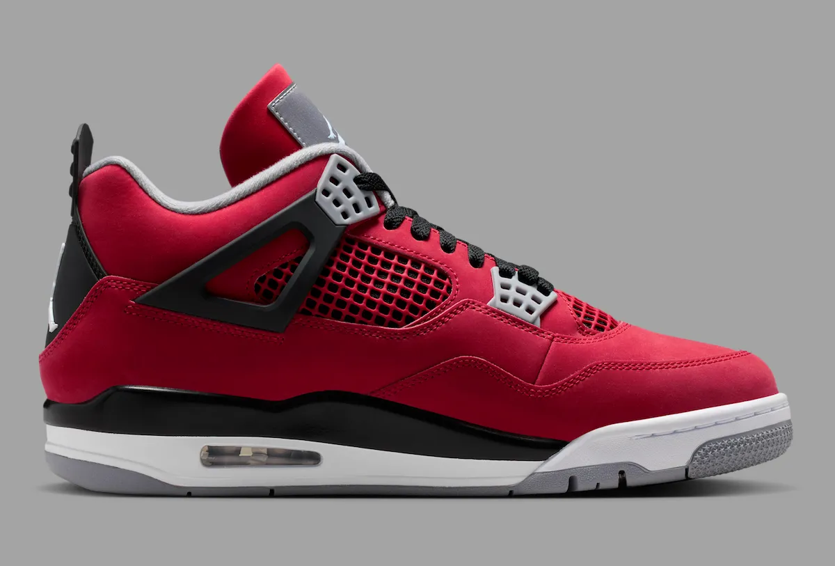 Air Jordan 4 Toro Bravo visto desde arriba